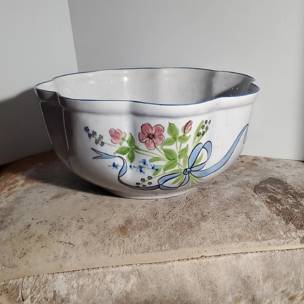 vintage NS GUSTIN CO Floral Ceramic Bowl with Blue Ribbon Design